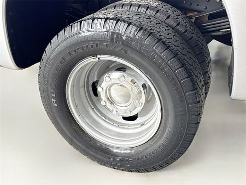 Used 2016 Ford F350 XLT w/ XLT Value Package image 27