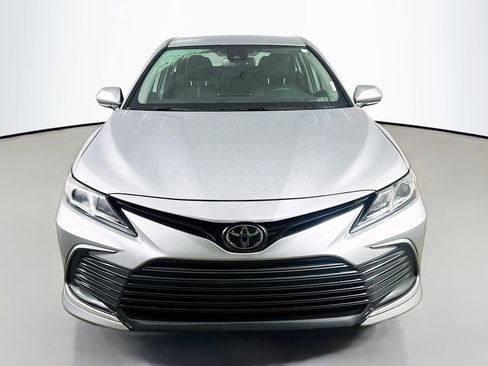 Used 2023 Toyota Camry LE w/ Convenience Package FWD image 2