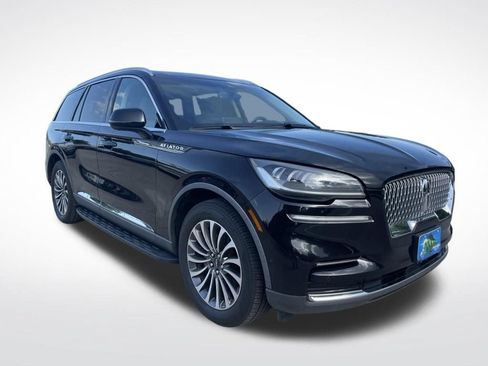 Used 2023 Lincoln Aviator Reserve w/ Equipment Group 201A AWD/4WD image 2