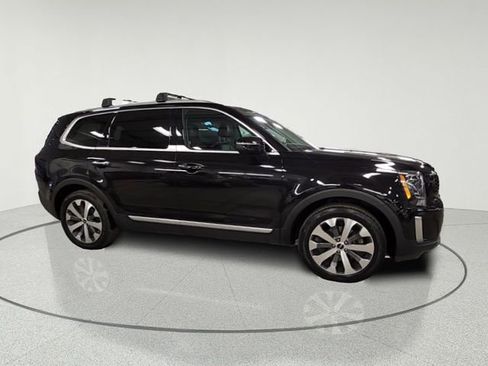 Certified 2022 Kia Telluride S image 7