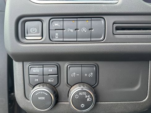 Used 2023 Chevrolet Tahoe LT image 26