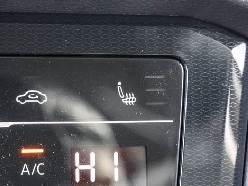 New 2026 Volkswagen Taos SE AWD/4WD image 30