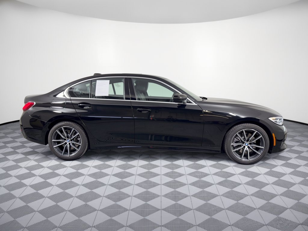 Used 2019 BMW 330i xDrive Sedan w/ Premium Package AWD/4WD image 8