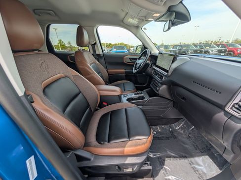 Certified 2025 Ford Bronco Sport Outer Banks w/ Outer Banks Tech Package+ AWD/4WD image 10