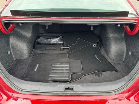 Used 2025 Nissan Altima 2.5 SL FWD image 23