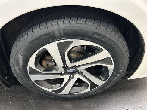 Used 2022 Subaru Legacy Touring XT image 8