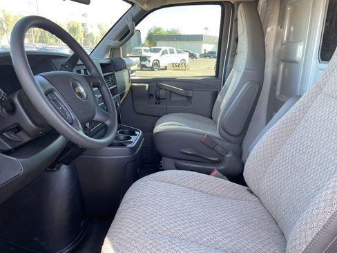 New 2025 Chevrolet Express 3500 w/ Power Convenience Package image 20