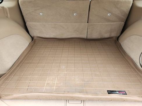 Used 2020 Jeep Grand Cherokee Overland image 34