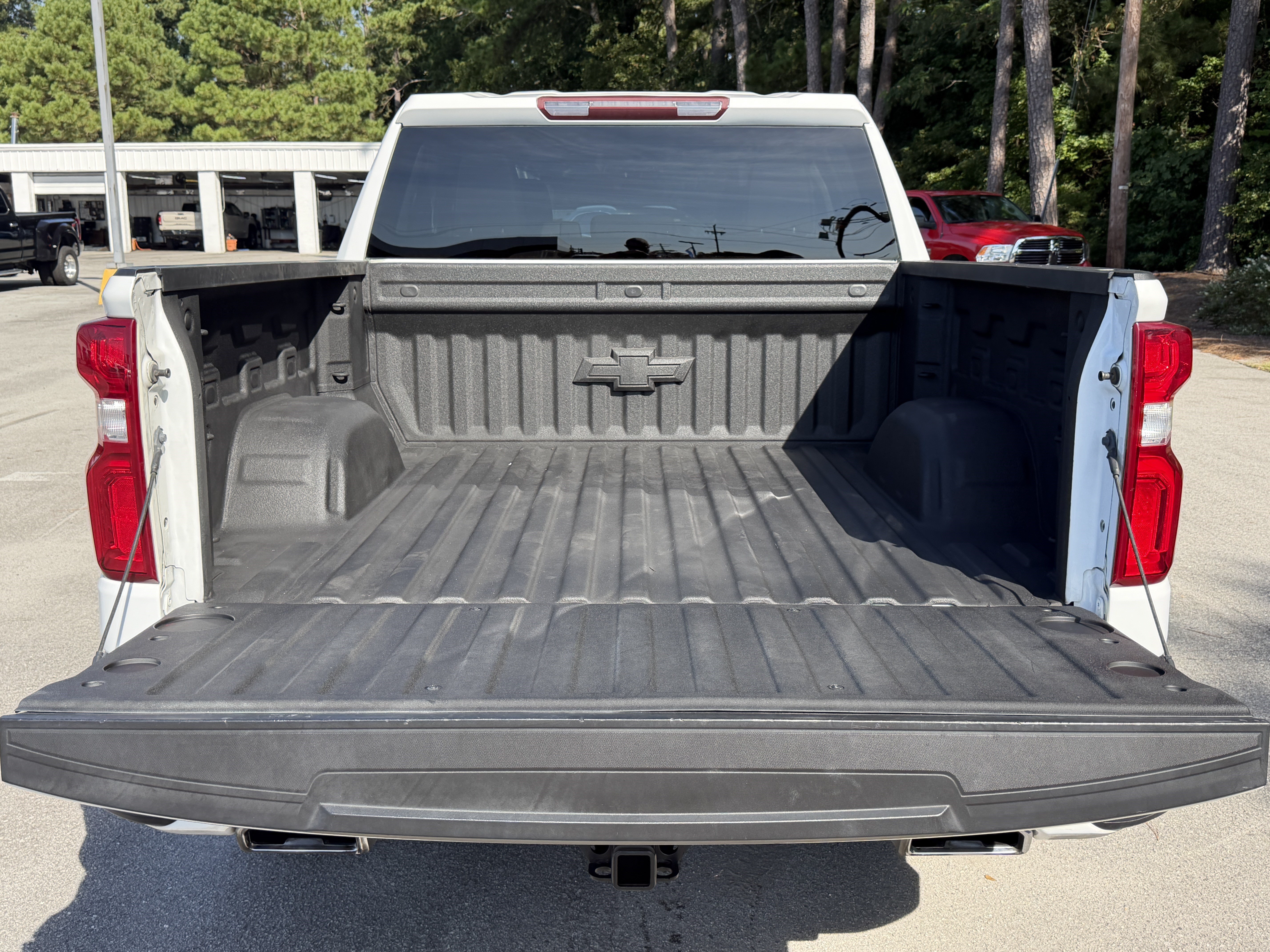 Used 2021 Chevrolet Silverado 1500 RST AWD/4WD image 4