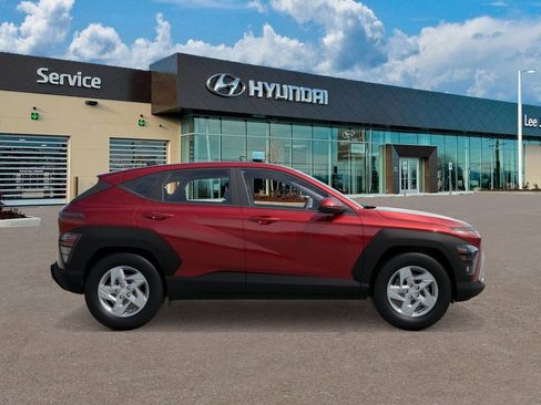 New 2026 Hyundai Kona SE image 7