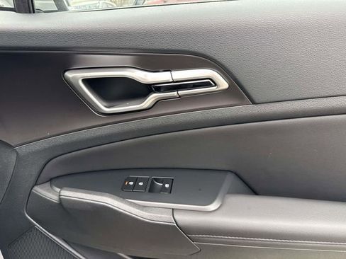 New 2026 Kia Sportage EX AWD/4WD image 18