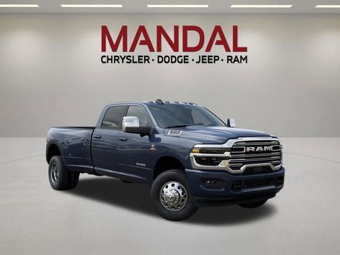 New 2026 RAM 3500 Laramie w/ Towing Technology Group AWD/4WD image 5