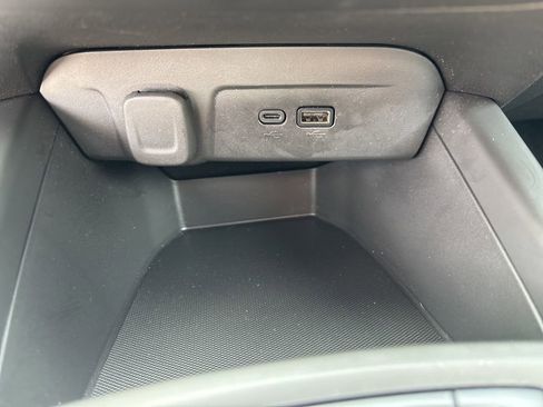 Used 2024 Chevrolet Trax RS w/ Driver Confidence Package FWD image 29