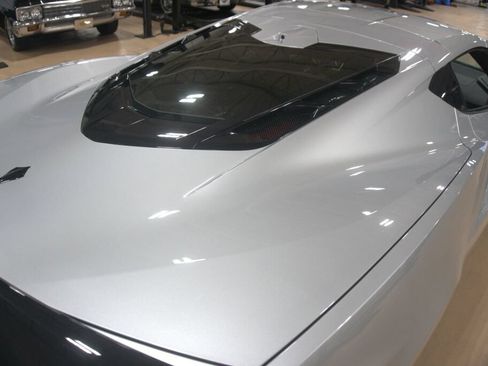 Used 2026 Chevrolet Corvette Stingray Preferred Cpe w/ Z51 Performance Package RWD image 26