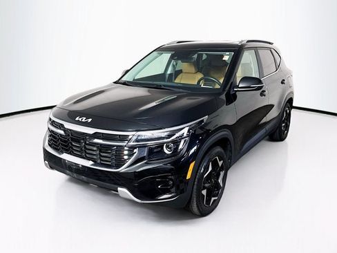 Certified 2024 Kia Seltos EX AWD/4WD image 1