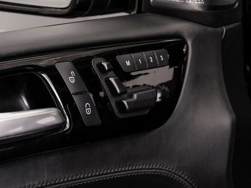 Used 2016 Mercedes-Benz GL 63 AMG 4MATIC image 59