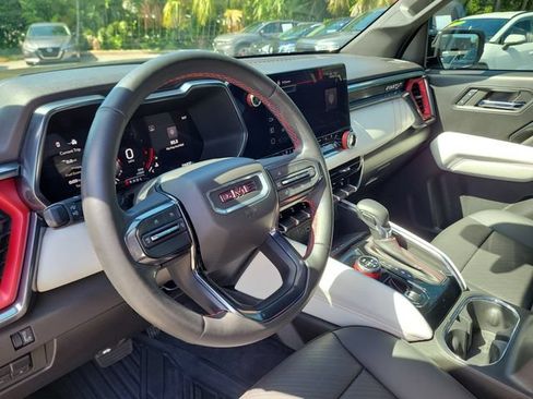 Used 2024 GMC Canyon AT4X AWD/4WD image 20