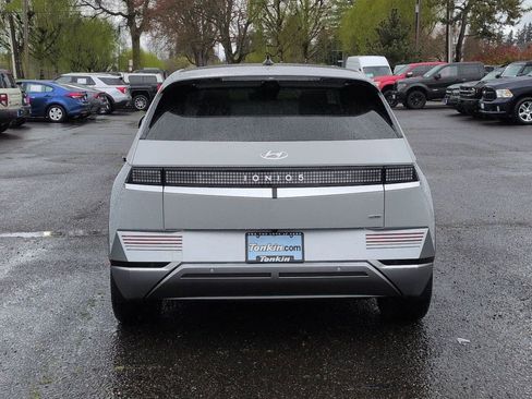 Used 2024 Hyundai Ioniq 5 Limited AWD/4WD image 4