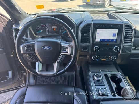 Used 2021 Ford Expedition XLT AWD/4WD image 18