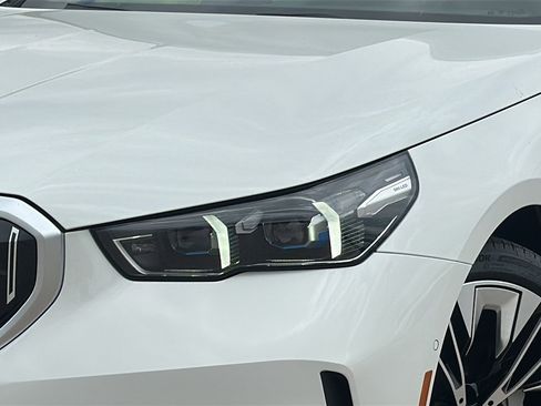 New 2026 BMW 530i w/ Premium Package RWD image 4