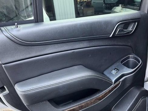 Used 2018 Chevrolet Tahoe LT AWD/4WD image 5