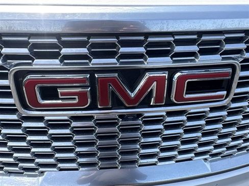 Certified 2024 GMC Yukon Denali AWD/4WD image 31