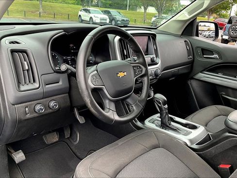 Used 2022 Chevrolet Colorado LT image 14