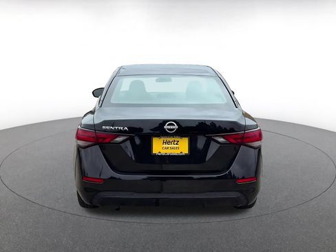 Used 2025 Nissan Sentra S FWD image 10