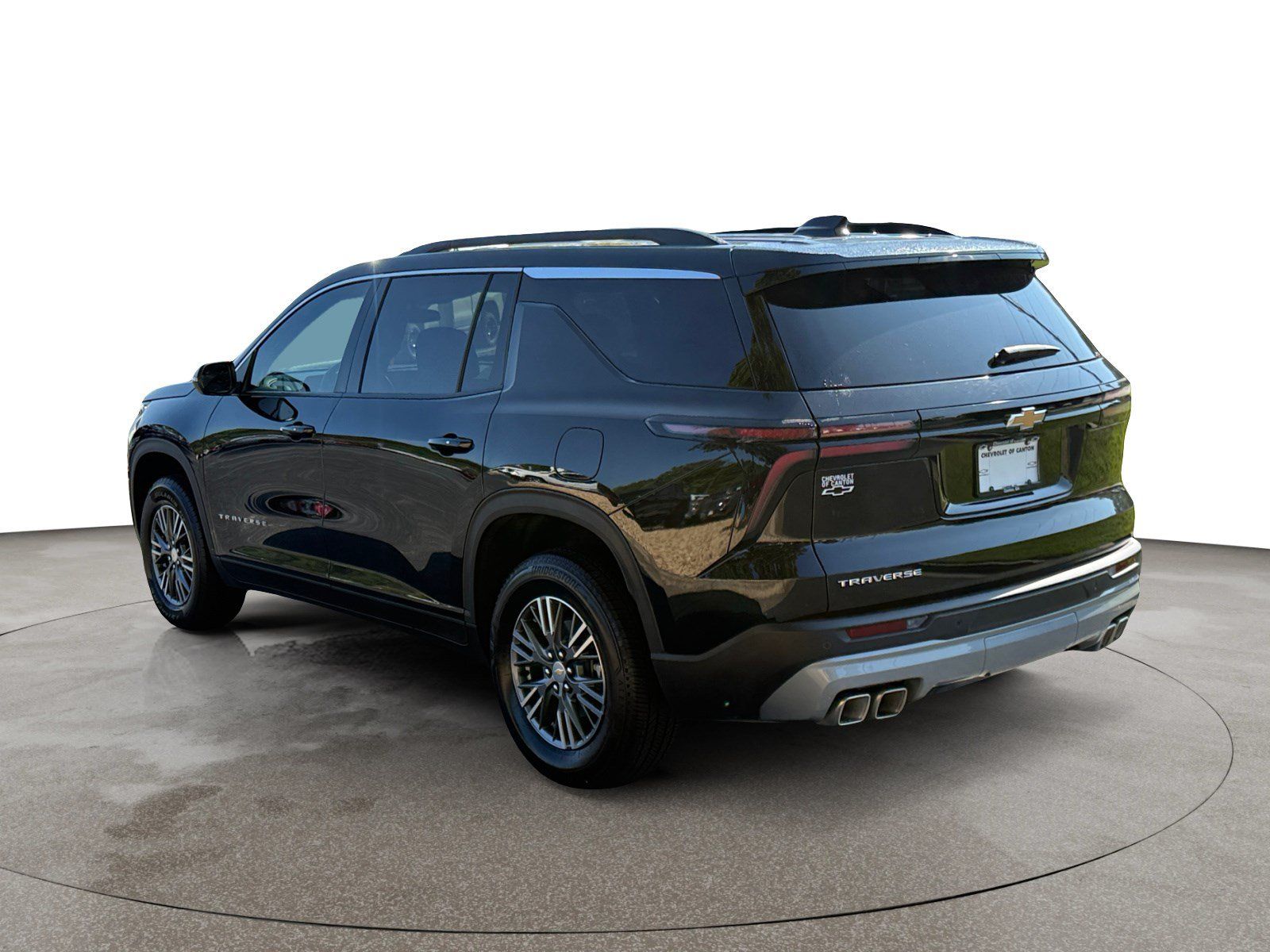 Used 2026 Chevrolet Traverse LT FWD image 7