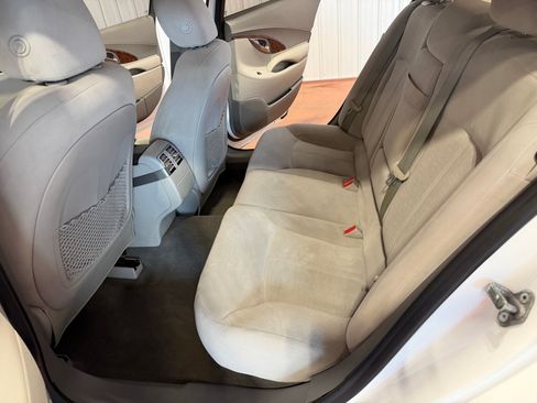Used 2012 Buick LaCrosse Convenience FWD image 15