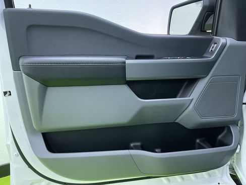 Used 2023 Ford F150 XLT w/ Trailer Tow Package image 16