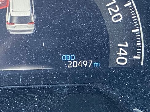 Used 2025 Toyota RAV4 LE FWD image 31