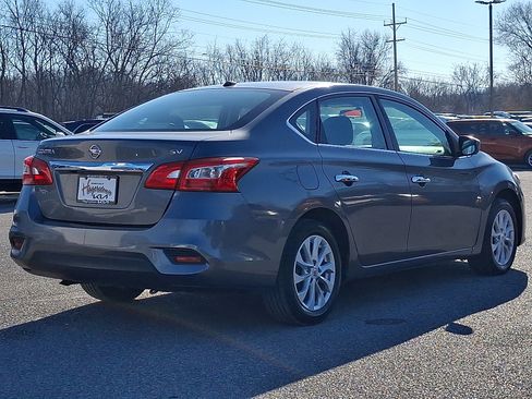 Used 2018 Nissan Sentra SV image 4