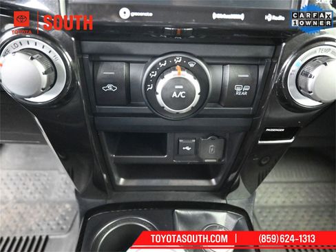 Used 2023 Toyota 4Runner TRD Off-Road Premium image 31