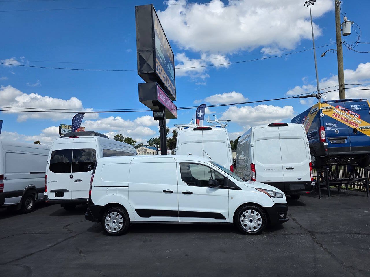 Used 2022 Ford Transit Connect XL FWD image 3