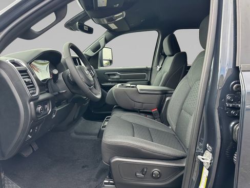New 2026 RAM 1500 Big Horn AWD/4WD image 11