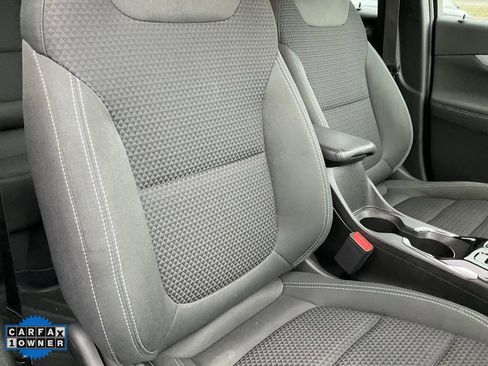 Used 2023 Chevrolet Bolt EUV LT image 59