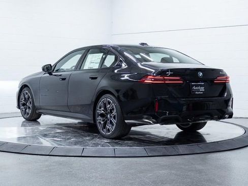 New 2026 BMW 530i xDrive w/ M Sport Package image 13
