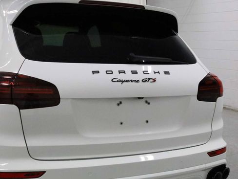 Used 2016 Porsche Cayenne GTS AWD/4WD image 8