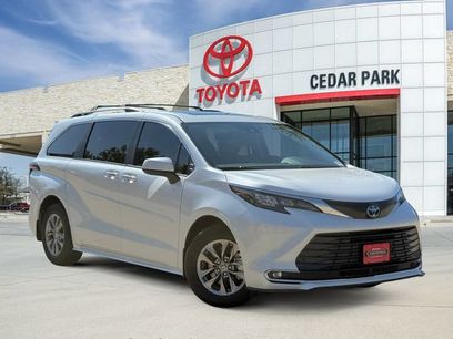 Used 2024 Toyota Sienna XLE