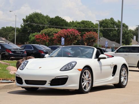 Used 2016 Porsche Boxster S image 4