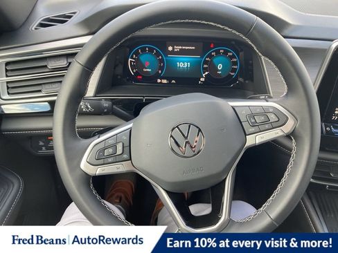 New 2026 Volkswagen Atlas Cross Sport SE image 13