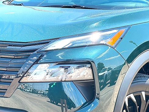 New 2026 Nissan Rogue Dark Armor FWD image 4