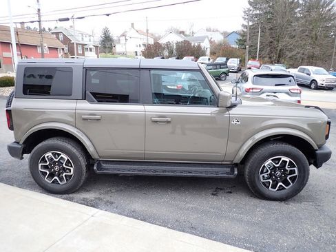 Certified 2025 Ford Bronco Outer Banks image 7