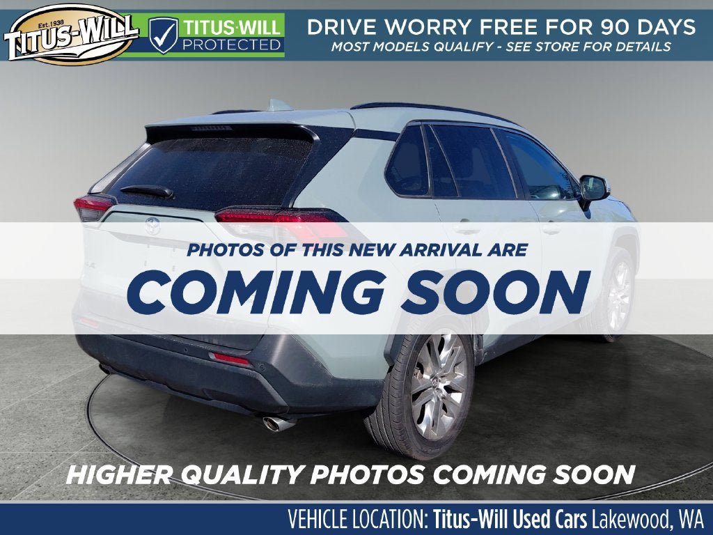 Used 2021 Toyota RAV4 XLE Premium AWD/4WD image 4