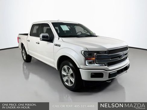 Used 2018 Ford F150 Platinum w/ Equipment Group 701A Luxury AWD/4WD image 3