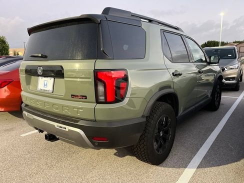 Used 2026 Honda Passport TrailSport Elite image 3