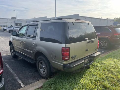 Used 2000 Ford Expedition XLT AWD/4WD image 7