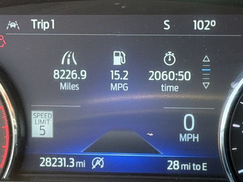Used 2023 Ford Explorer XLT w/ Equipment Group 202A AWD/4WD image 37