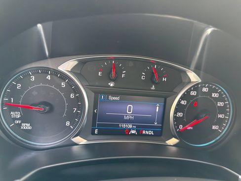 Used 2022 Chevrolet Equinox LT FWD image 18